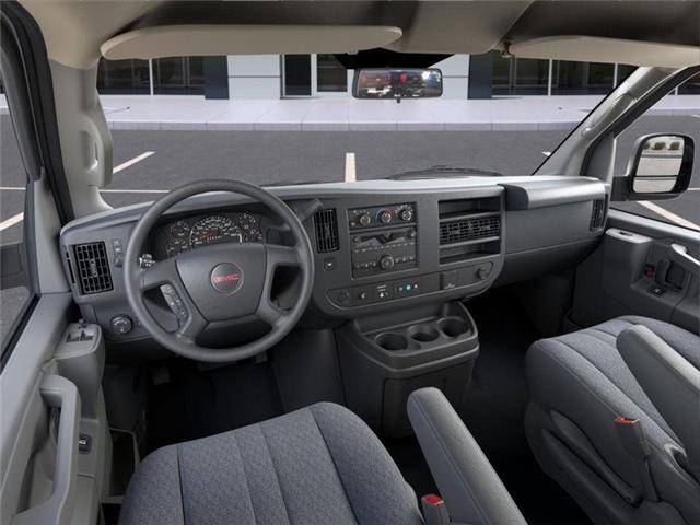 2025 GMC Savana 2500 Work Van (Stk: 25963) in Uxbridge - Image 5 of 6
