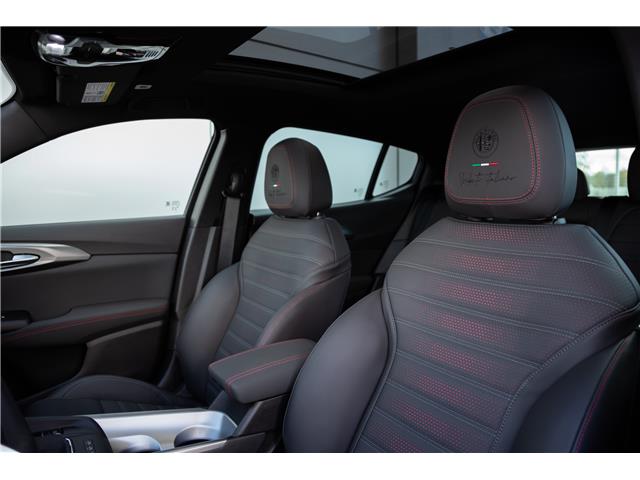 2025 Alfa Romeo Tonale PHEV Tributo (Stk: 25018) in London - Image 20 of 37