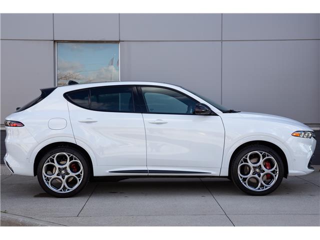2025 Alfa Romeo Tonale PHEV Tributo (Stk: 25018) in London - Image 10 of 37