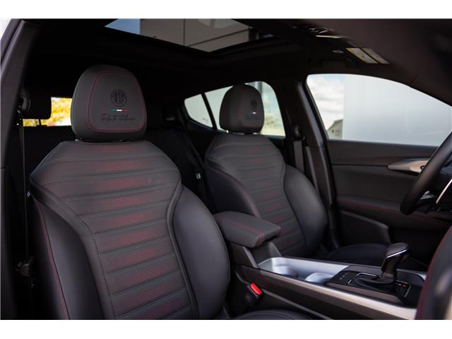 2025 Alfa Romeo Tonale PHEV Tributo (Stk: 25018) in London - Image 31 of 37