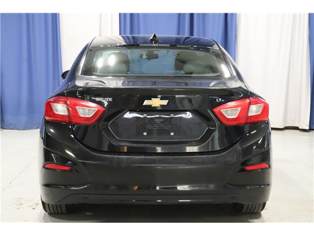 2018 Chevrolet Cruze LT Auto (Stk: 34832) in Slave Lake - Image 6 of 19