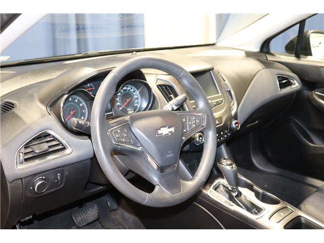 2018 Chevrolet Cruze LT Auto (Stk: 34832) in Slave Lake - Image 18 of 19