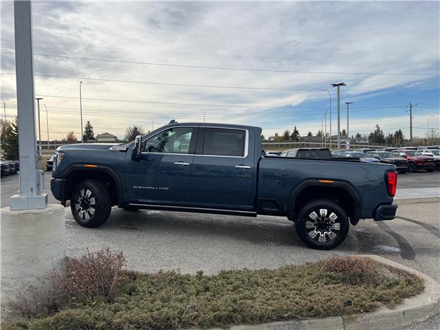 2026 GMC Sierra 3500HD Denali (Stk: TF142756) in Calgary - Image 3 of 24