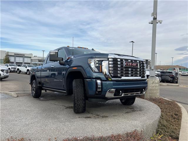 2026 GMC Sierra 3500HD Denali (Stk: TF142756) in Calgary - Image 8 of 24