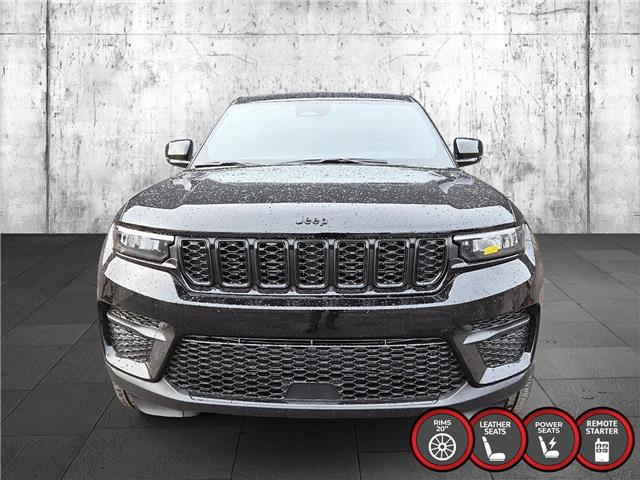 2025 Jeep Grand Cherokee Laredo (Stk: 25266) in Saint-Léonard - Image 2 of 26