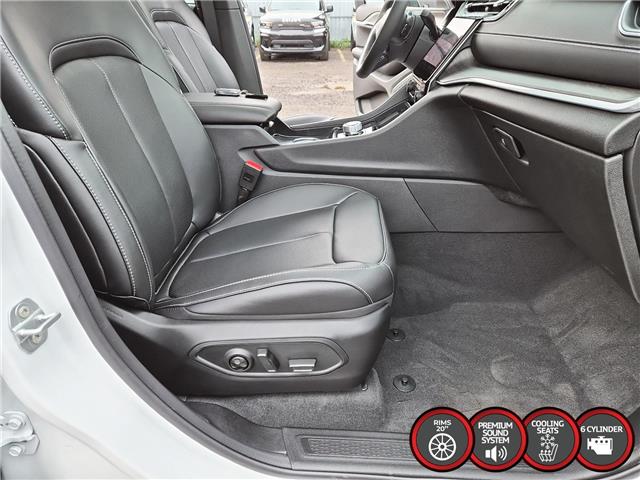 2025 Jeep Grand Cherokee Limited (Stk: 25269) in Saint-Léonard - Image 9 of 30
