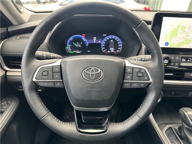 2024 Toyota Grand Highlander Hybrid Limited (Stk: W6878) in Cobourg - Image 13 of 30 2024 Toyota Grand Highlander Hybrid Limited (Stk: W6878) in Cobourg - Image 13 of 30