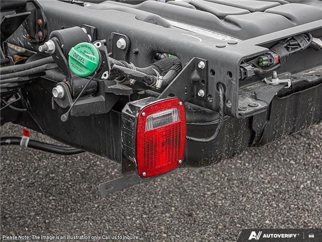 2026 Ford F-550 Chassis XLT (Stk: T-619) in Calgary - Image 10 of 23