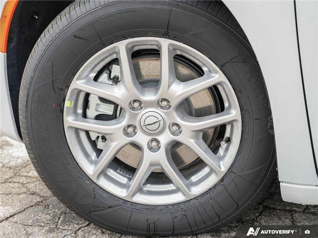 2026 Chrysler Pacifica Select (Stk: T8005) in Hamilton - Image 6 of 26