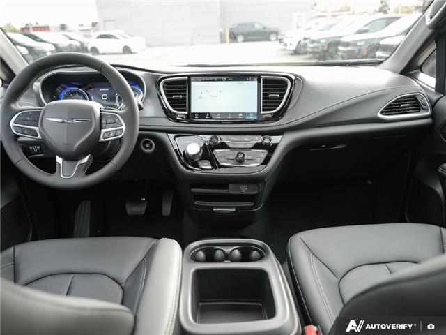 2026 Chrysler Pacifica Select (Stk: T8005) in Hamilton - Image 25 of 26