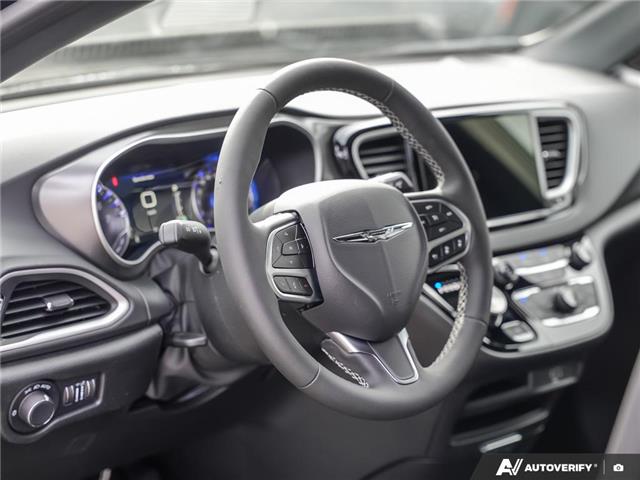 2026 Chrysler Grand Caravan SXT (Stk: T8006) in Hamilton - Image 13 of 24