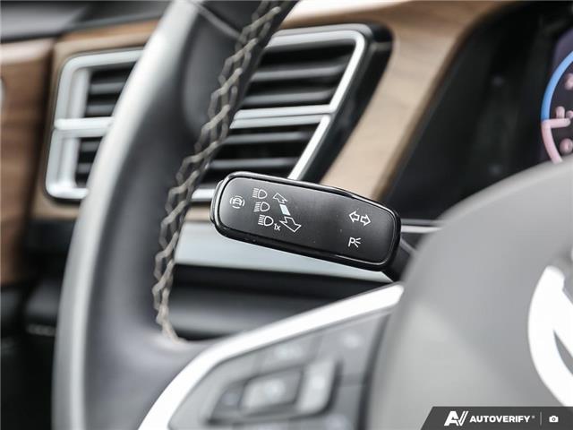 2024 Volkswagen Atlas 2.0 TSI Comfortline (Stk: P4398) in Welland - Image 16 of 27
