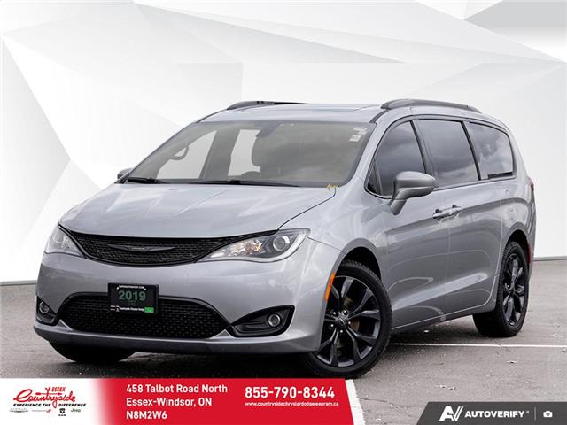2019 Chrysler Pacifica Touring-L Plus (Stk: 625251) in Essex-Windsor - Image 1 of 31
