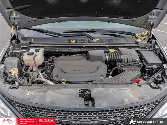 2019 Chrysler Pacifica Touring-L Plus (Stk: 625251) in Essex-Windsor - Image 9 of 31