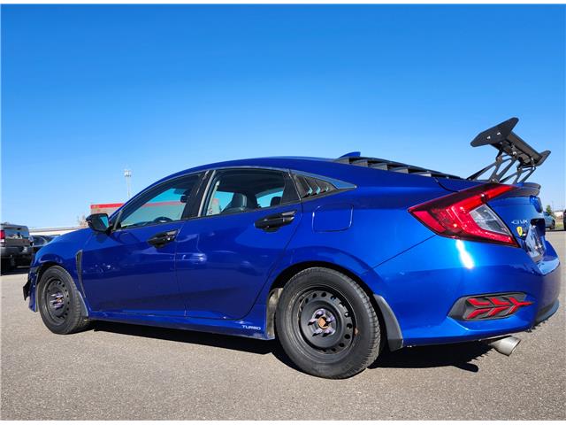 2018 Honda Civic Touring (Stk: J25112-1) in Brandon - Image 8 of 20