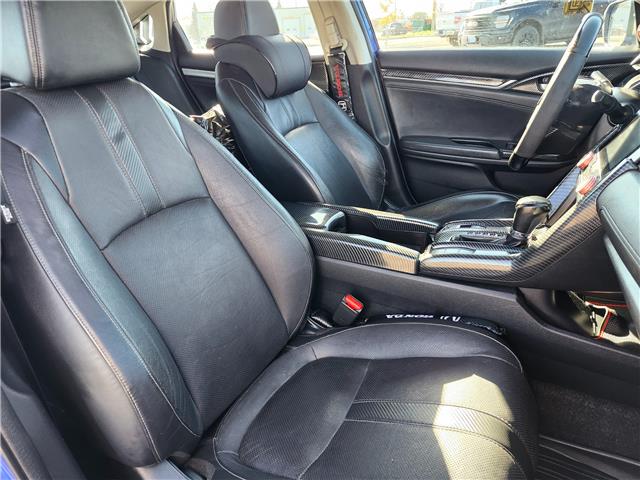2018 Honda Civic Touring (Stk: J25112-1) in Brandon - Image 16 of 20