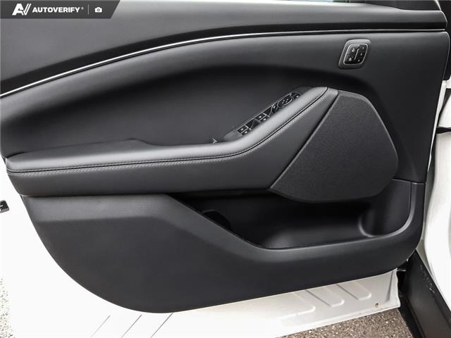 2025 Ford Mustang Mach-E Select (Stk: JS798) in Kamloops - Image 18 of 33