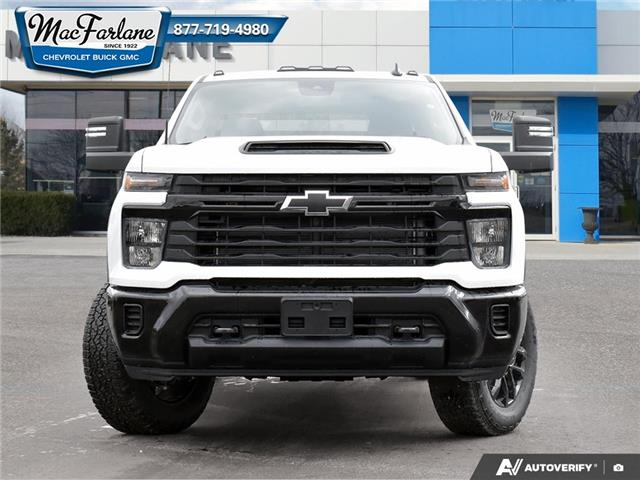 2026 Chevrolet Silverado 2500HD Custom (Stk: 6350010) in Petrolia - Image 2 of 27