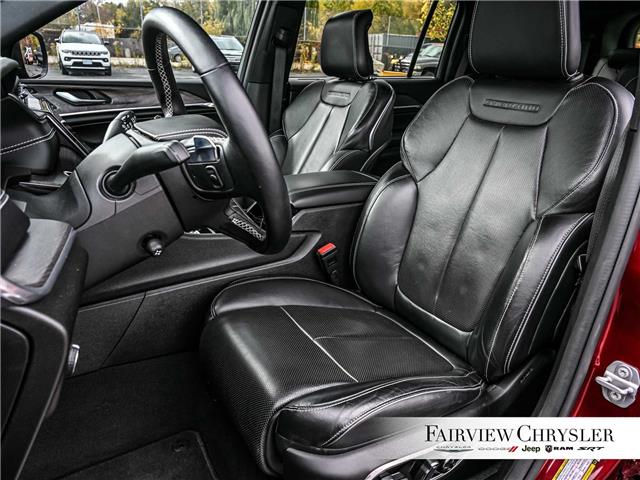 2022 Jeep Grand Cherokee L Overland (Stk: U21377) in Burlington - Image 17 of 37