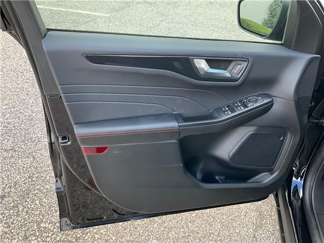 2026 Ford Escape ST-Line (Stk: SPEP00629) in Leamington - Image 12 of 27