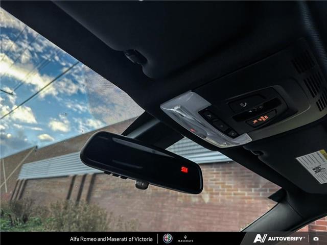 2015 BMW 335i xDrive (Stk: 912020) in Victoria - Image 21 of 25