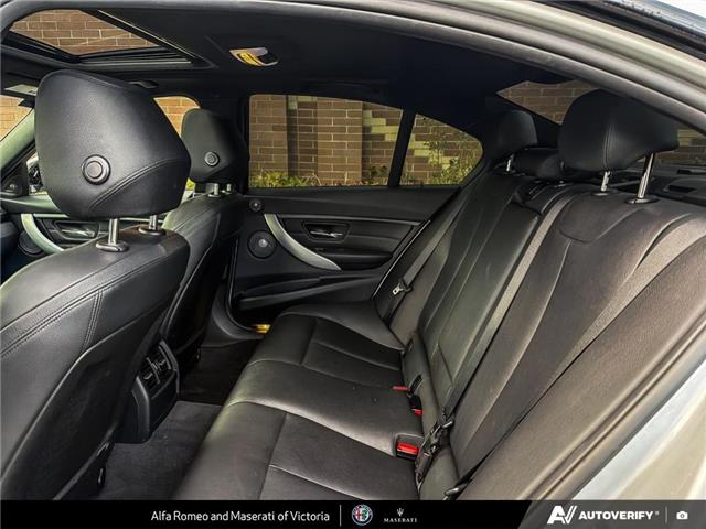 2015 BMW 335i xDrive (Stk: 912020) in Victoria - Image 23 of 25
