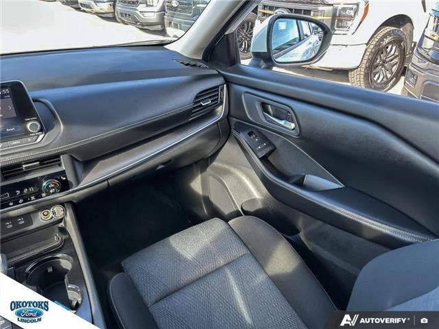 2025 Nissan Rogue SV Moonroof (Stk: B89036) in Okotoks - Image 25 of 26