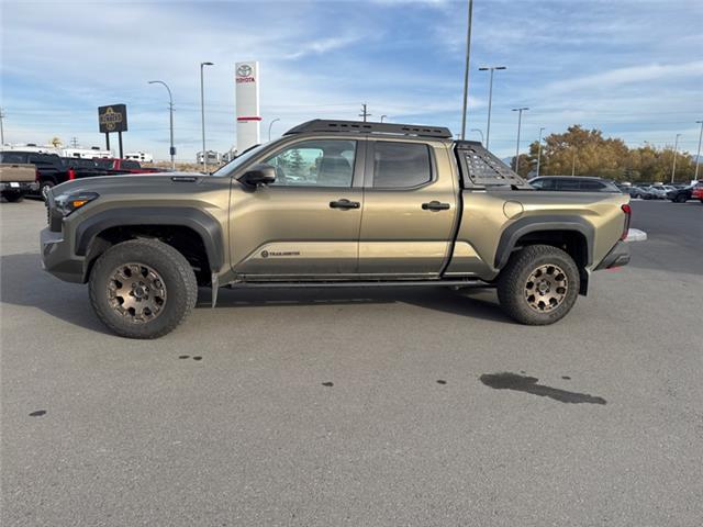 2025 Toyota Tacoma Hybrid Base (Stk: X110914A) in Cranbrook - Image 2 of 21