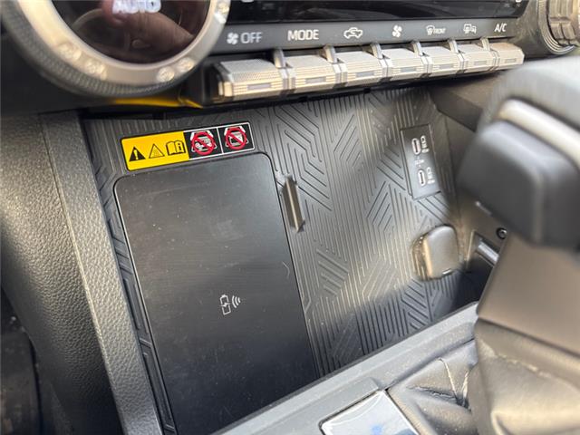 2025 Toyota Tacoma Hybrid Base (Stk: X110914A) in Cranbrook - Image 17 of 21