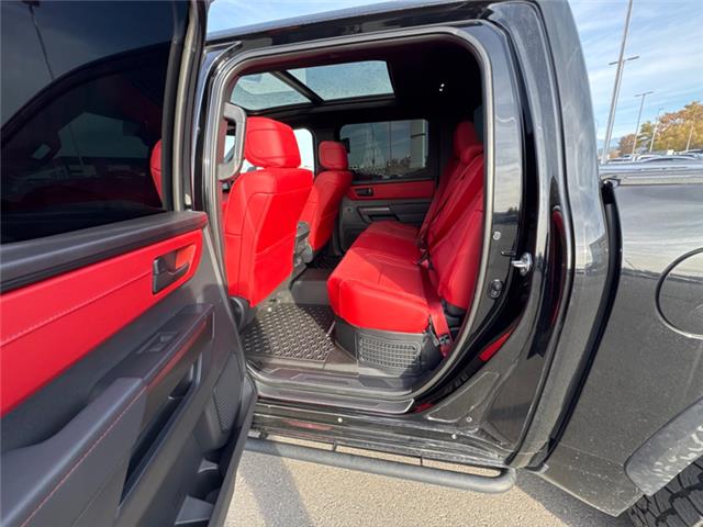 2025 Toyota Tundra Hybrid  (Stk: X093368) in Cranbrook - Image 13 of 21