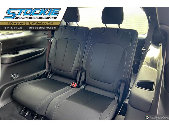 2024 Jeep Grand Cherokee L Laredo (Stk: 44211) in Waterloo - Image 6 of 17