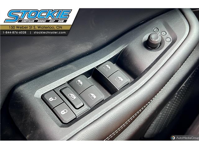 2024 Jeep Grand Cherokee L Laredo (Stk: 44211) in Waterloo - Image 12 of 17