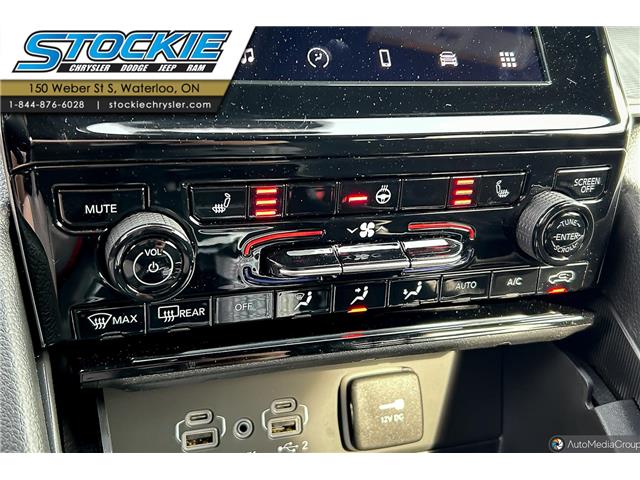 2024 Jeep Grand Cherokee L Laredo (Stk: 44211) in Waterloo - Image 15 of 17