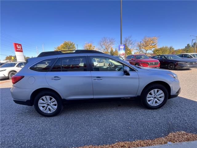 2017 Subaru Outback 3.6R Premier Technology Package (Stk: 260164A) in Ottawa - Image 12 of 26