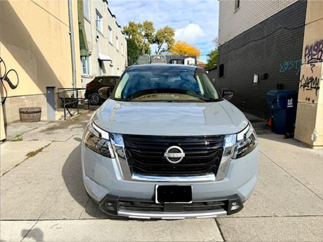 2025 Nissan Pathfinder Platinum (Stk: HP1966) in Toronto - Image 2 of 7