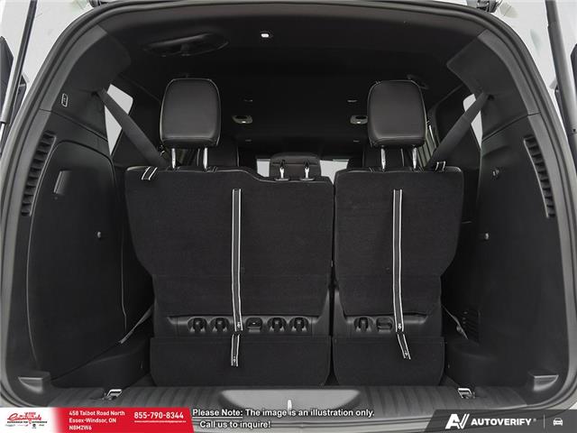 2026 Chrysler Grand Caravan SXT (Stk: 26056) in Essex-Windsor - Image 7 of 26
