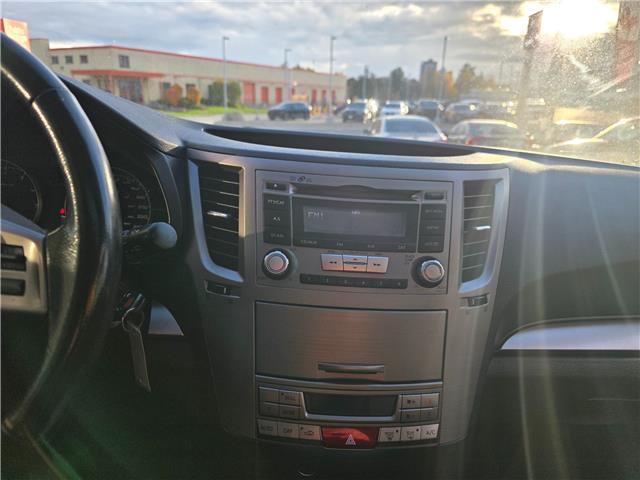 2013 Subaru Outback 2.5i Touring Package (Stk: 2509474) in Waterloo - Image 17 of 22