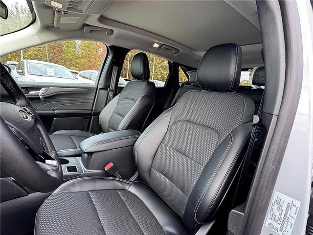 2026 Ford Escape PHEV (Stk: ES06989) in Windsor - Image 17 of 27