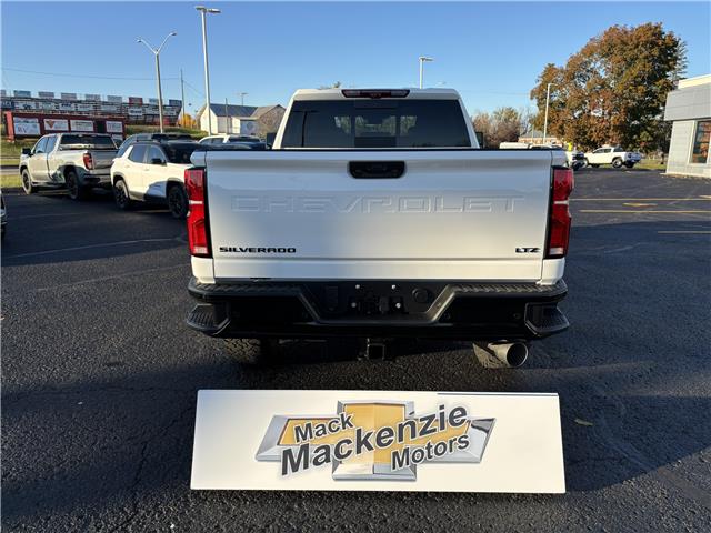 2026 Chevrolet Silverado 2500HD LTZ (Stk: 36102) in Renfrew - Image 3 of 46