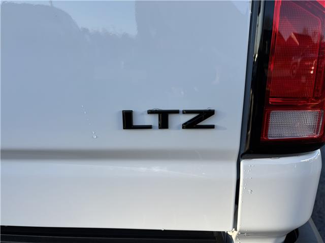 2026 Chevrolet Silverado 2500HD LTZ (Stk: 36102) in Renfrew - Image 16 of 46