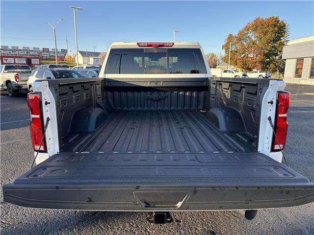 2026 Chevrolet Silverado 2500HD LTZ (Stk: 36102) in Renfrew - Image 10 of 46