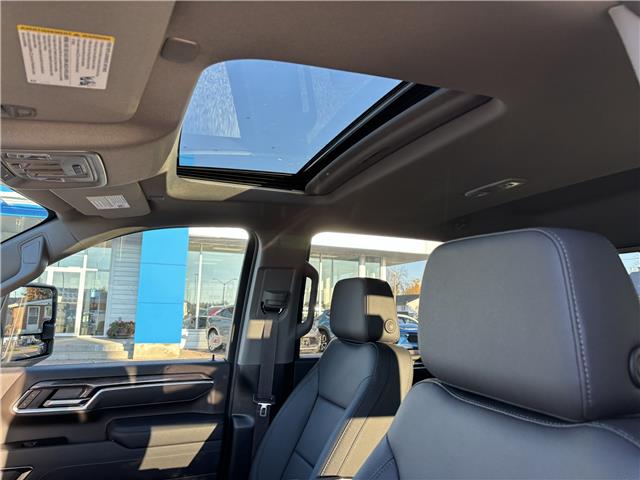 2026 Chevrolet Silverado 2500HD LTZ (Stk: 36102) in Renfrew - Image 21 of 46