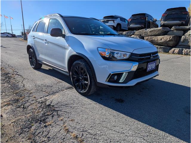 2018 Mitsubishi RVR SE Limited Edition (Stk: UT06149) in Haliburton - Image 1 of 18