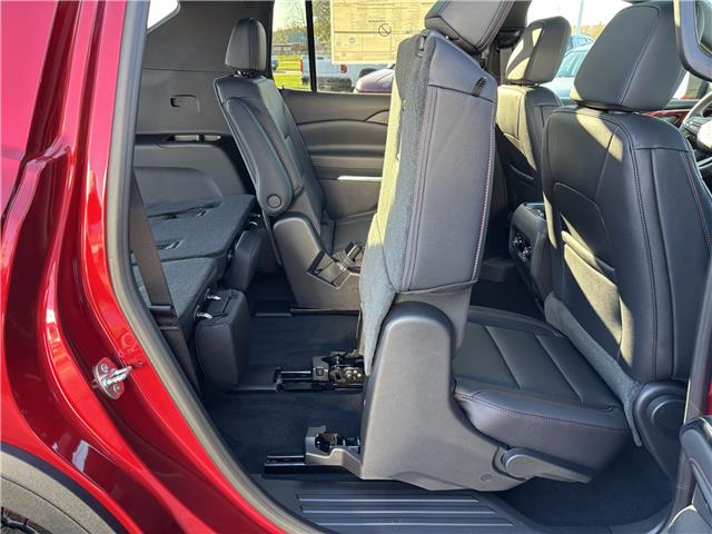 2026 Chevrolet Traverse Z71 (Stk: 36064) in Renfrew - Image 35 of 45
