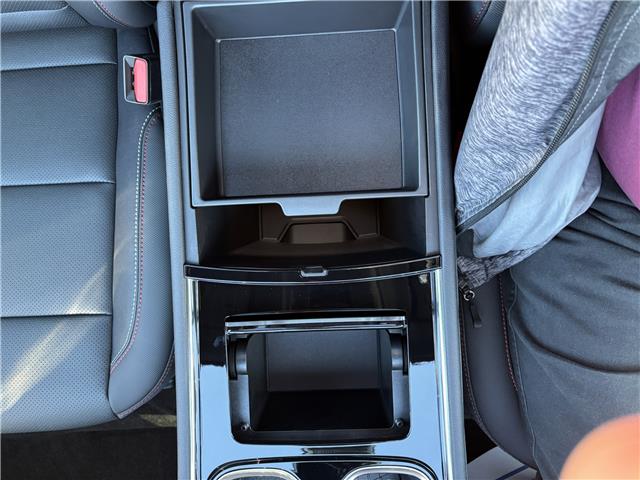 2026 Chevrolet Traverse Z71 (Stk: 36064) in Renfrew - Image 34 of 45