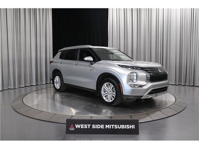 2025 Mitsubishi Outlander PHEV ES (Stk: P25955) in Edmonton - Image 1 of 26