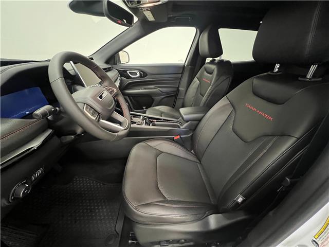 2026 Jeep Compass Trailhawk (Stk: T153204) in Courtenay - Image 11 of 16