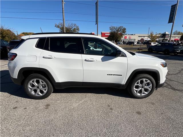 2026 Jeep Compass North (Stk: 26-143) in Sarnia - Image 5 of 17