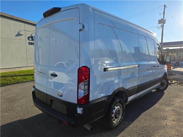 2023 Ford Transit-250 Cargo Base in Kemptville - Image 6 of 8