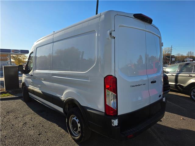 2023 Ford Transit-250 Cargo Base in Kemptville - Image 7 of 8